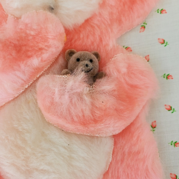 2 Applique Teddy Bear Wall Hanging 10" Pink Cottagecore Round Handmade - Picture 4 of 6